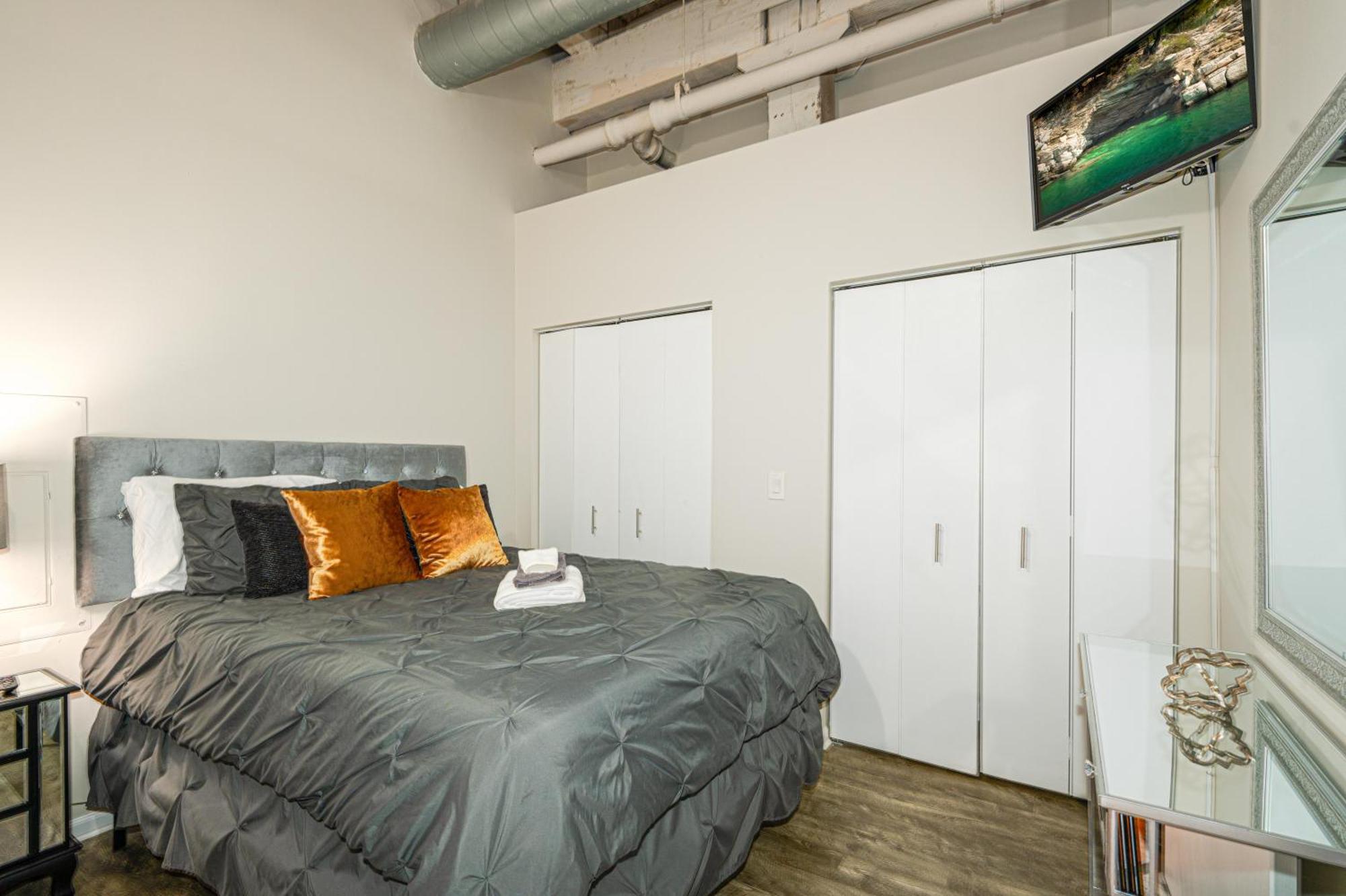 Luxery Stay Chicago - Themed Units! Close To Downtown, Mccormick Place & Wintrust Arena Exterior photo