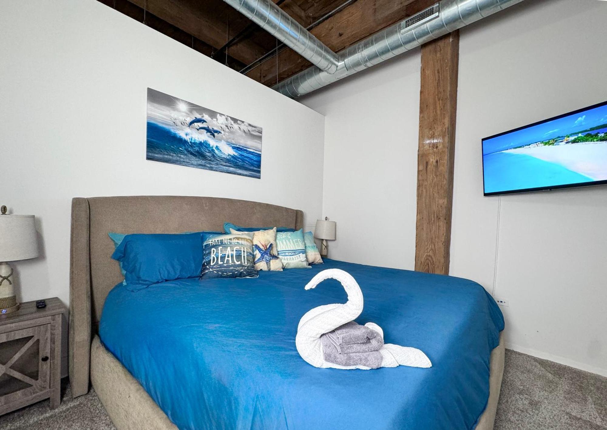 Luxery Stay Chicago - Themed Units! Close To Downtown, Mccormick Place & Wintrust Arena Exterior photo